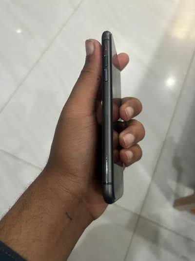 I phone 11 Sunday deal