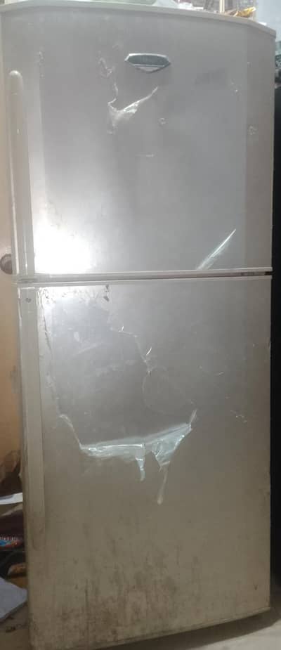 Haier fridge medium size