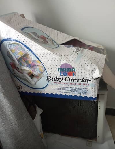 Baby carry cot