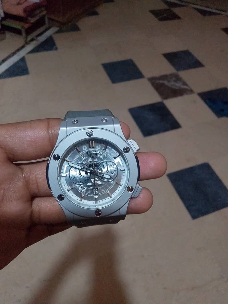 SILVER WATCH 0