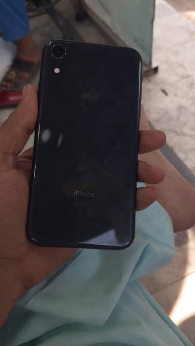 i phone xr official pta aprove