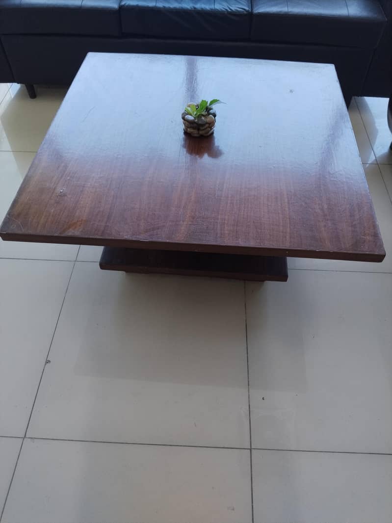 center table 0