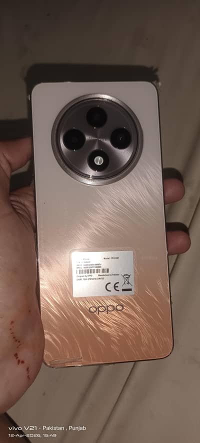OPPO RENO 12F
