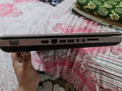 HP pavilion G72  Display 17-inch Core i3 5thG(upgrade upto 8thG)