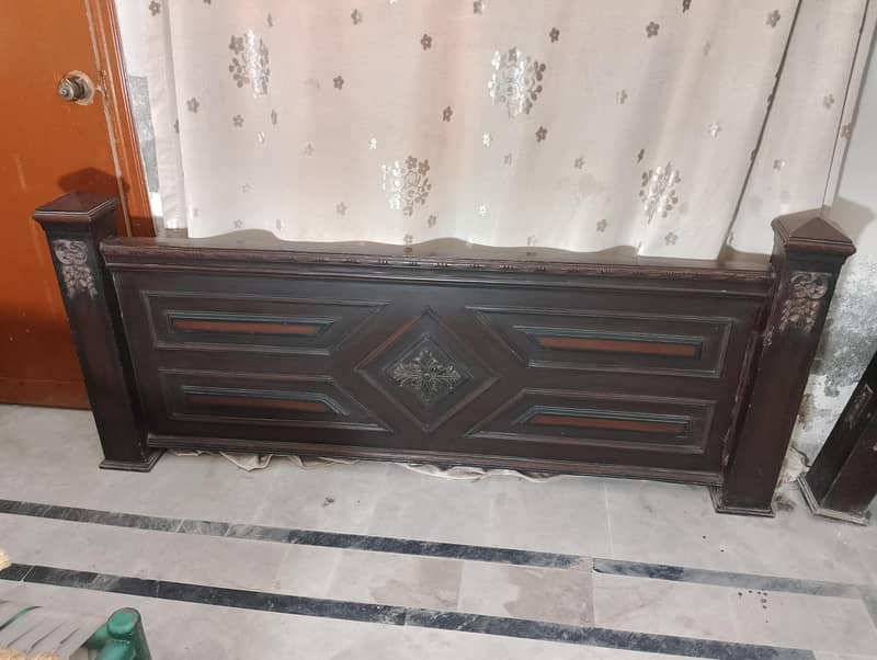 king size solid bed, side table & dressing for sale 1