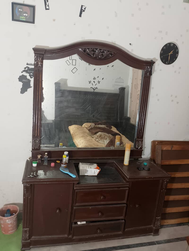 king size solid bed, side table & dressing for sale 3