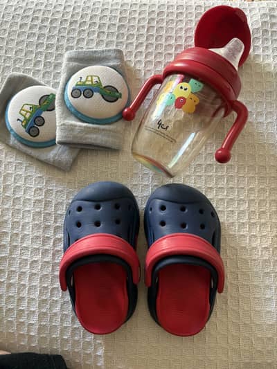 CROCS-KNEE PADS- BEAKER/SIPPY CUP BUNDLE