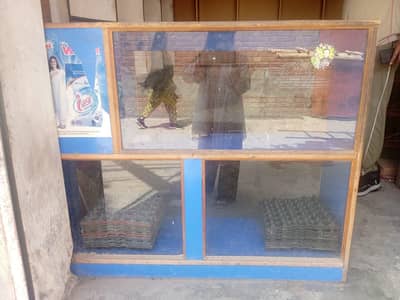 1 shop counter + 2 Rack + 3 stand