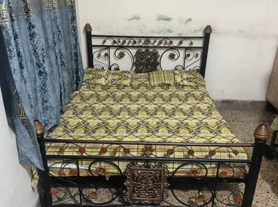 double bed for sale in heavy guage iron me bna hua ha without mattress