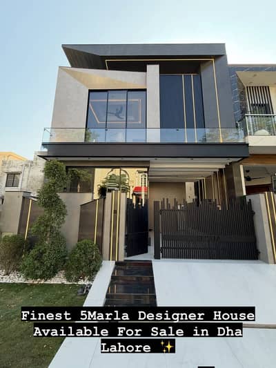 5 MARLA ULTRA MODREN HOUSE FOR SALE IN DHA 9 TOWN