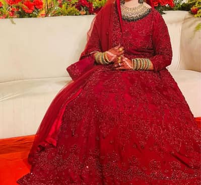 Mehron on mehron bridal lehnga ( one time used )