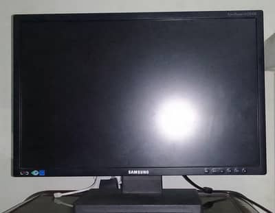 computer screen and lcd