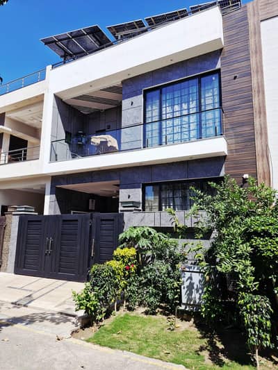 Luxury 5 Marla House for Sale in Park View City Lahore