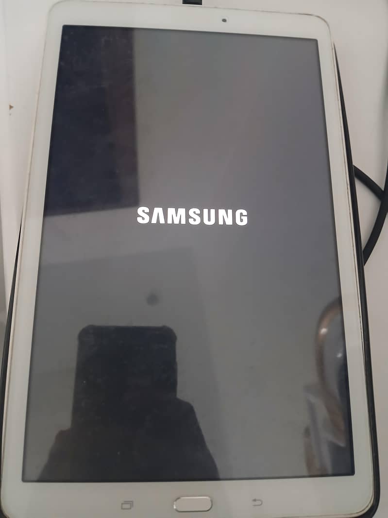 Galaxy Tab E 3