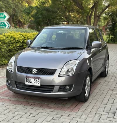 Suzuki Swift DLX 1.3 2016 ABS. 1st Owner.