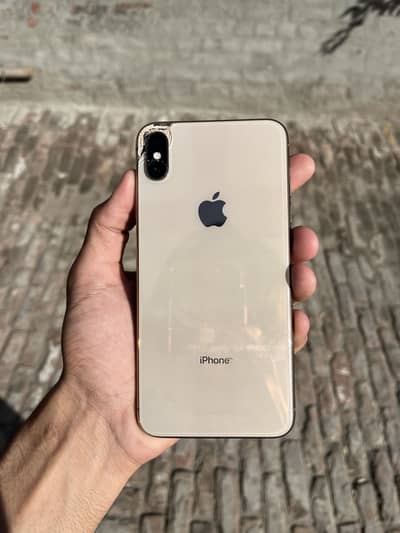 Iphone xsmax 64gb golden colour PTA approved