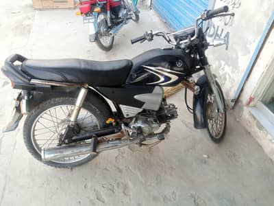 Yamaha janoon