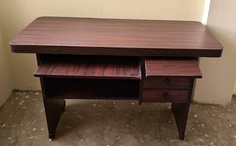 Computer Table and Chair