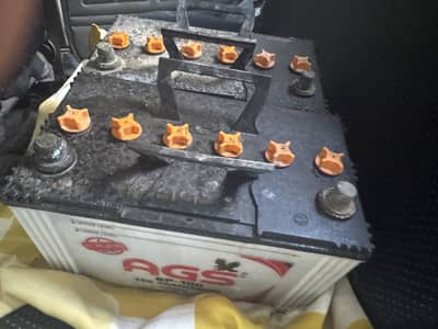 2 AGS 11V SP-100 12V 60AH batteries