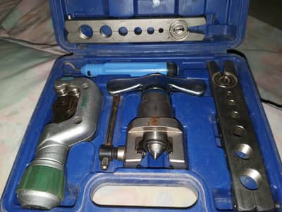 I WANT TO SALE MY FLARING TOOL KIT