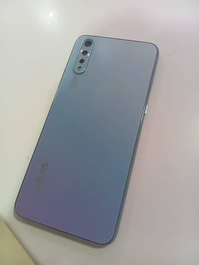 vivo s1