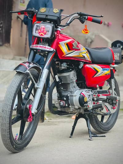 Honda 125 2025 Model   my phone number 03165514732