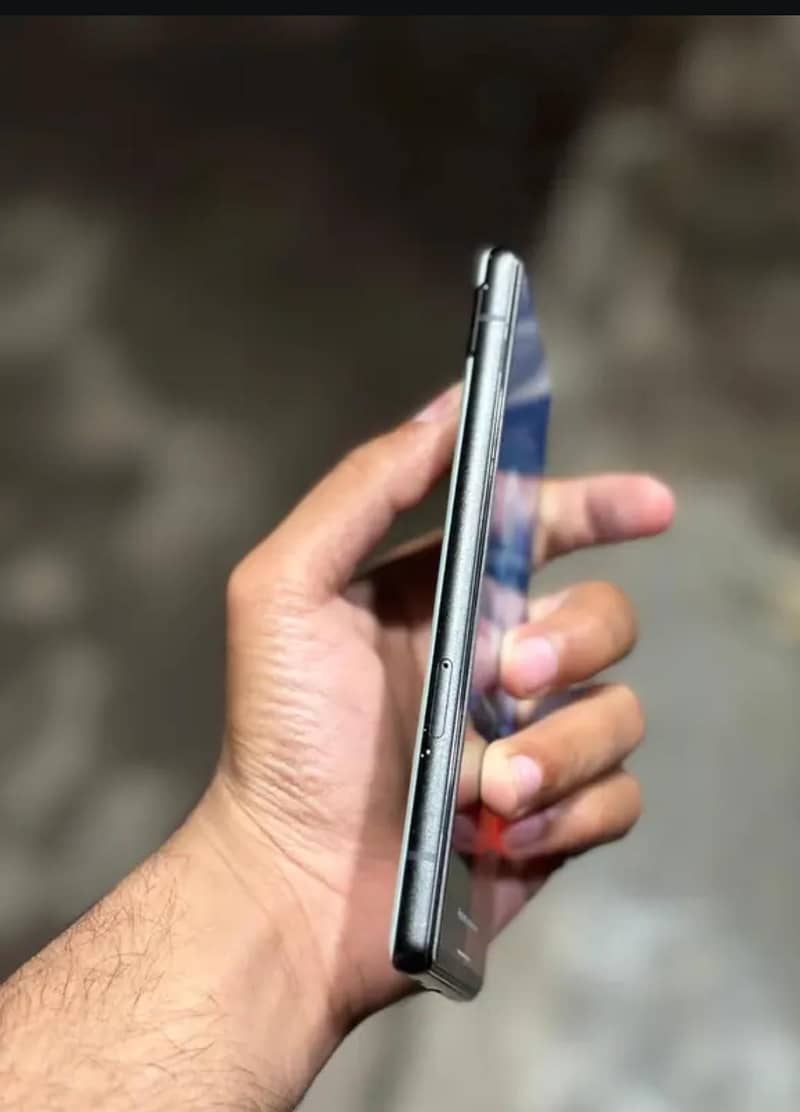 Google pixel 6A 3