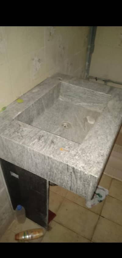 vanity condition good