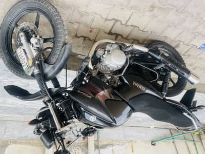 YBR 125 16 model For sale