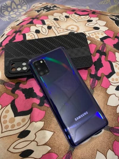 Samsung a71 pta approved 8/128 all ok 10 by 10 exchange