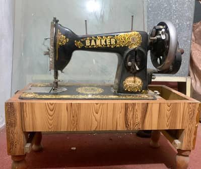 Banker Domestic Sewing Machine – Heavy Duty & Reliable