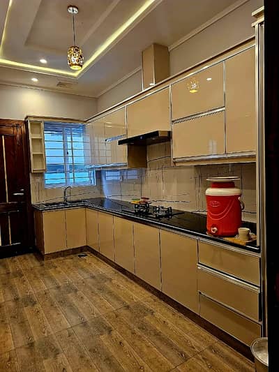 35x70 10 Marla House for Rent G-13