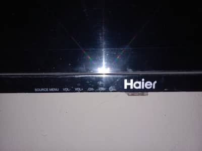HAIER LED 32"
