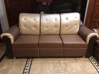 Urgent sale 6 seater sofa set