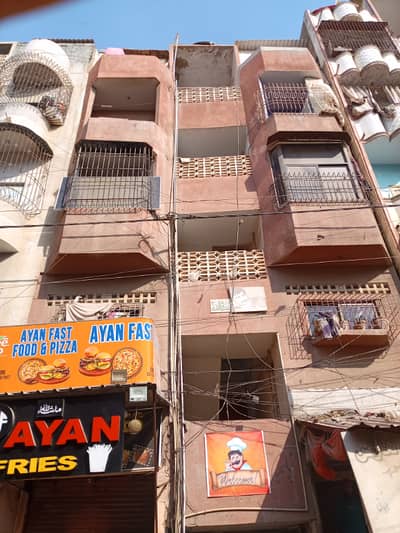 4 room west open road facing flat for rent korangi crossing Karachi