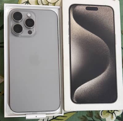 Iphone 15 pro max natural factory unlocked non pta 256GB