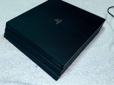 Ps4 pro 1tb jailbreak with 4 controller