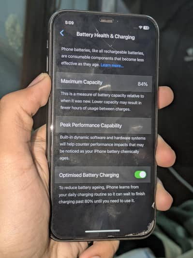 Iphone 11 jv Lush condition!! with box