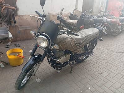 Suzuki GS 150