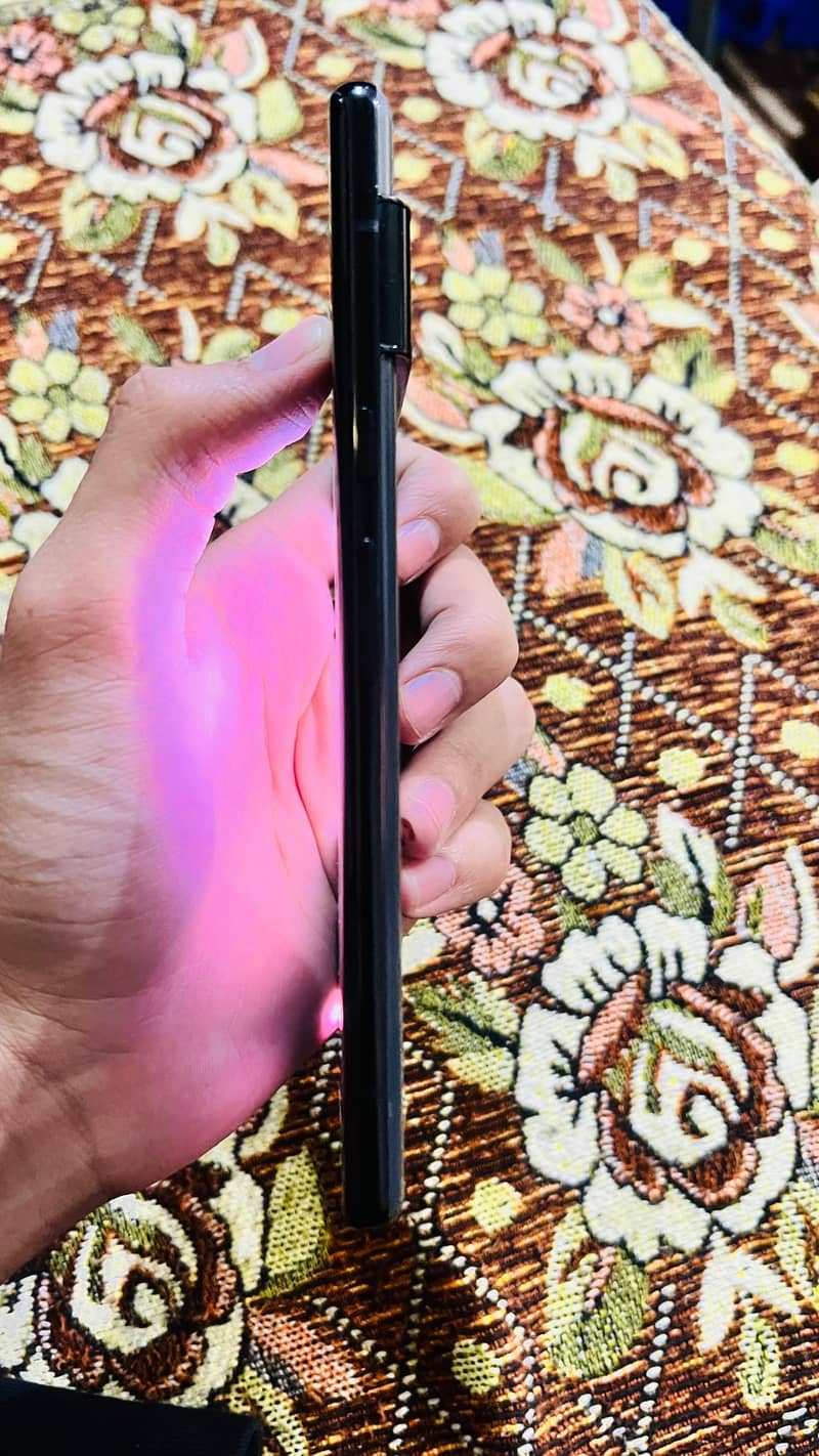 GOOGLE PIXEL 6 PRO 1