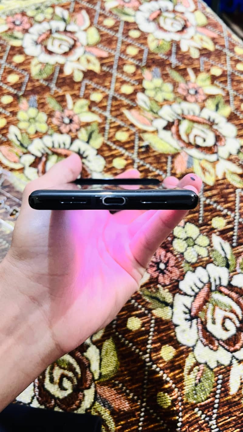 GOOGLE PIXEL 6 PRO 3