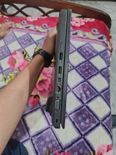 lenovo core i3 6th gen urgent sale