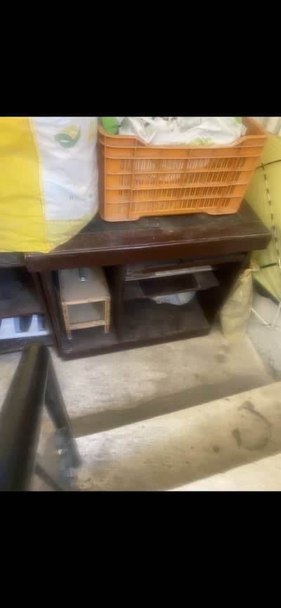 2 table for sale each table price 6500