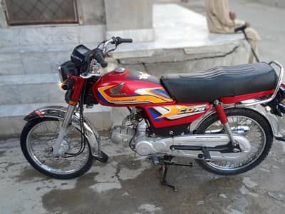 24/25 Honda 70 cc all Punjab/03035307730