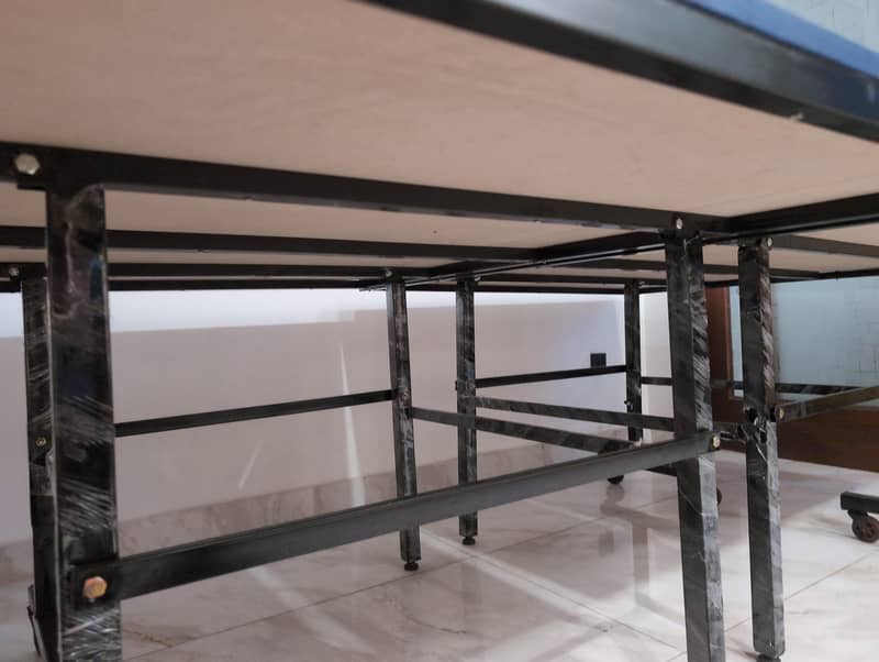 Table Tennis (MDF sheet) solid with wheels 2