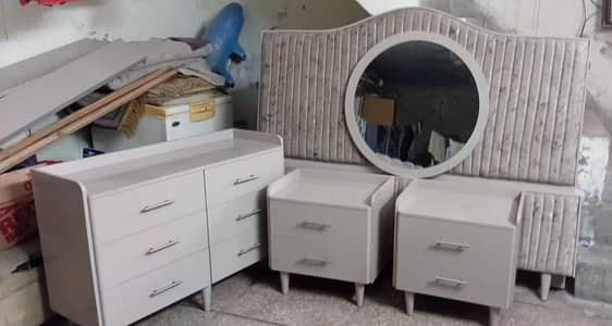 Used Furniture Turkish bedset complete for urgent sale