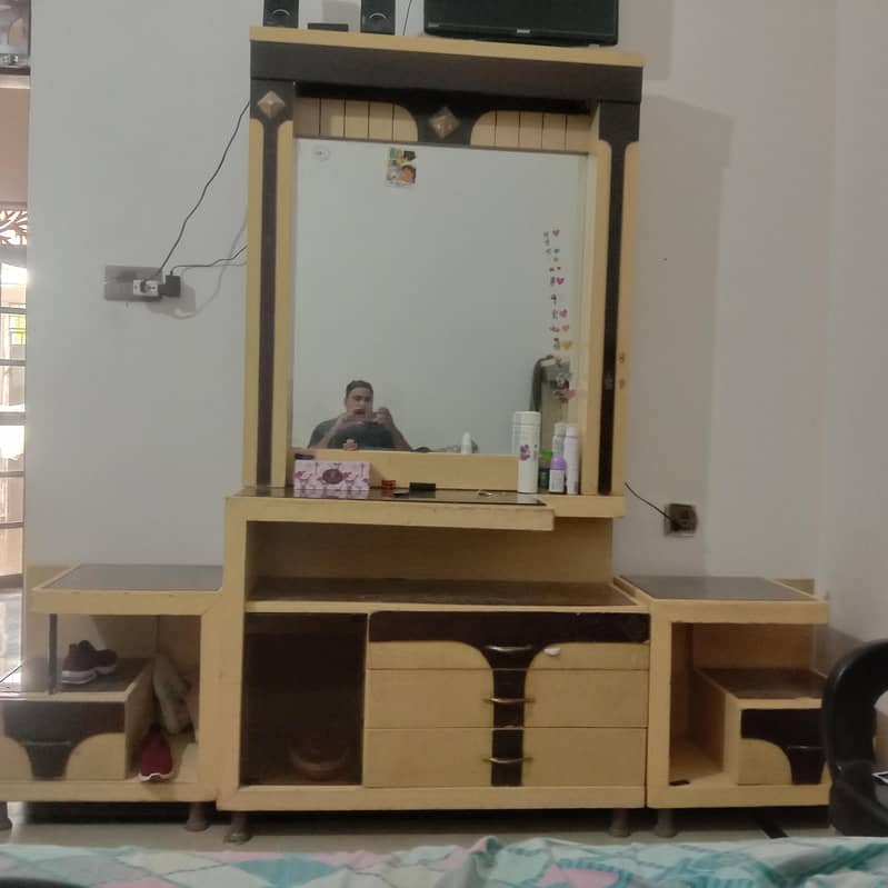 Dressing Table with Side Table 2