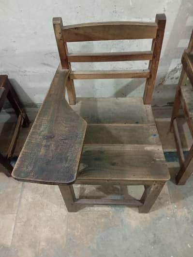 School / Academy Chairs