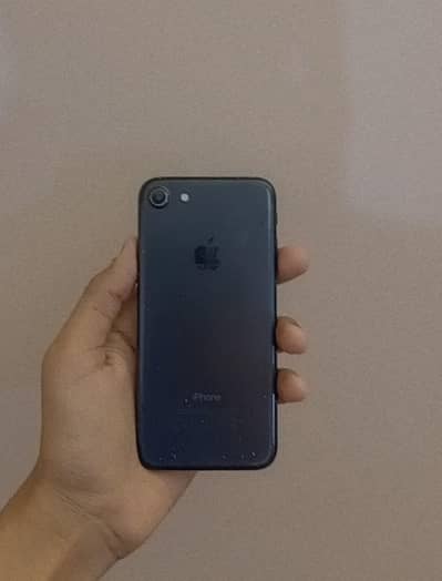 Apple IPhone Model 7 Offical Pta Approved