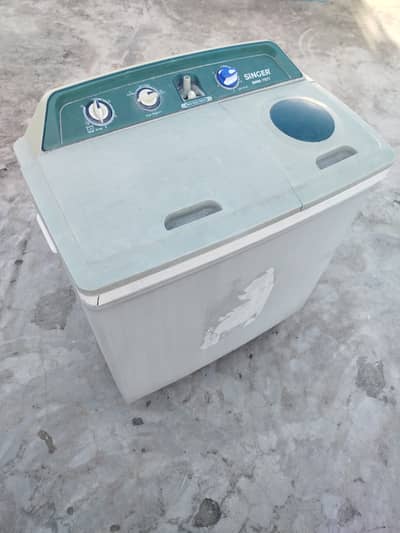 Washing Machine & Dryer Set – Excellent Value